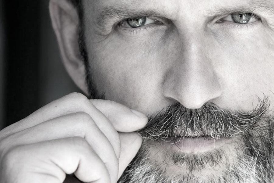 ¿Barba con bigote o sin bigote? Una guía para ayudar a decidirte