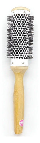 Cepillo Bamboo Térmico 31mm Mega Marrón
